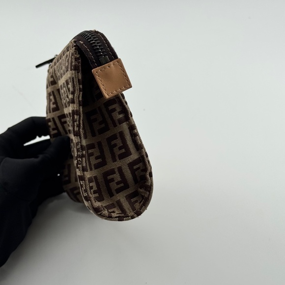 Fendi Pouch - Picture 5 of 8